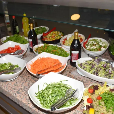 Ayma Beach Отель Кушадасы