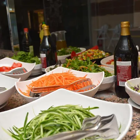 Ayma Beach Отель Кушадасы