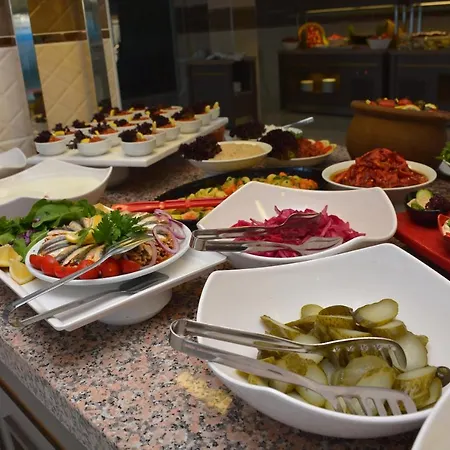 Ayma Beach Отель 4*