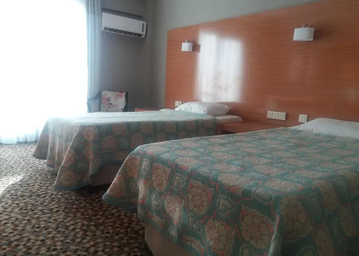 酒店 Ayma Beach 4*