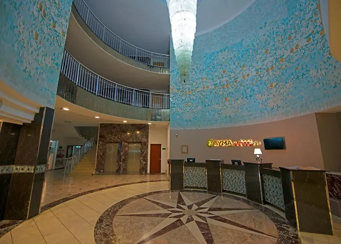 Ayma Beach Otel 4*