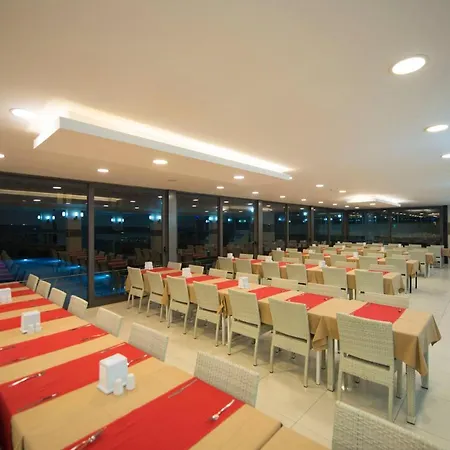 Szálloda Ayma Beach 4*